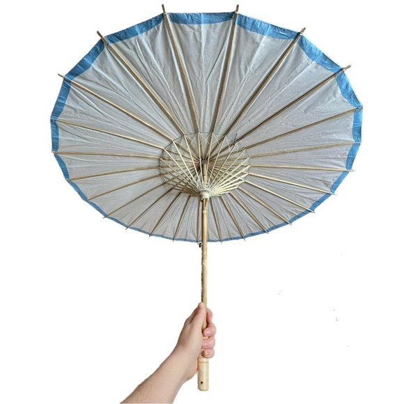 Vintage Large Blue Paper Umbrella Parasol Wedding Photo Shoot Oriental 34" - Picture 5 of 9
